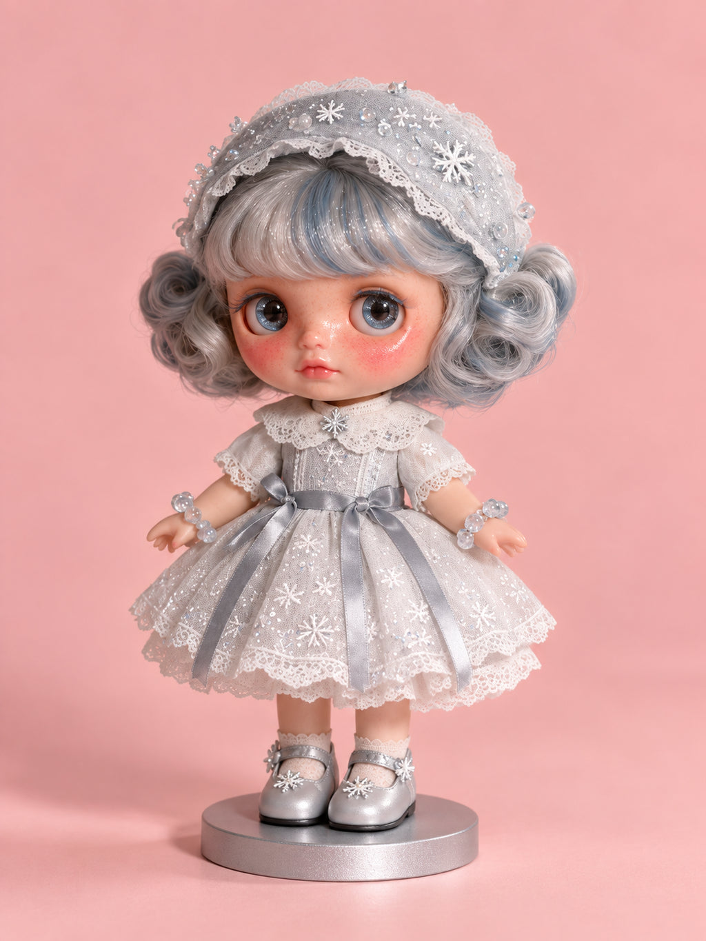 Maple Whisper — Autumn-Inspired Collectible Doll